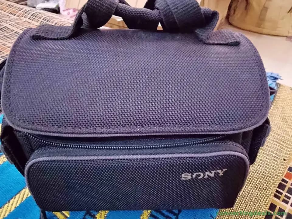 Sony Camera model DCR-SR21E