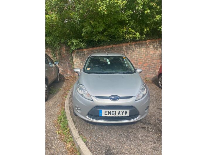 Ford Fiesta, 2012 (61) Silver Hatchback, Manual Diesel, 101,000 miles in Exeter