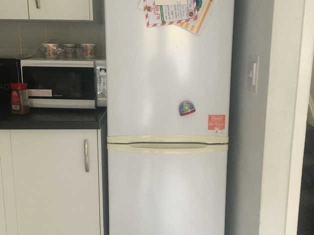 Hoover fridge freezer in Caerphilly